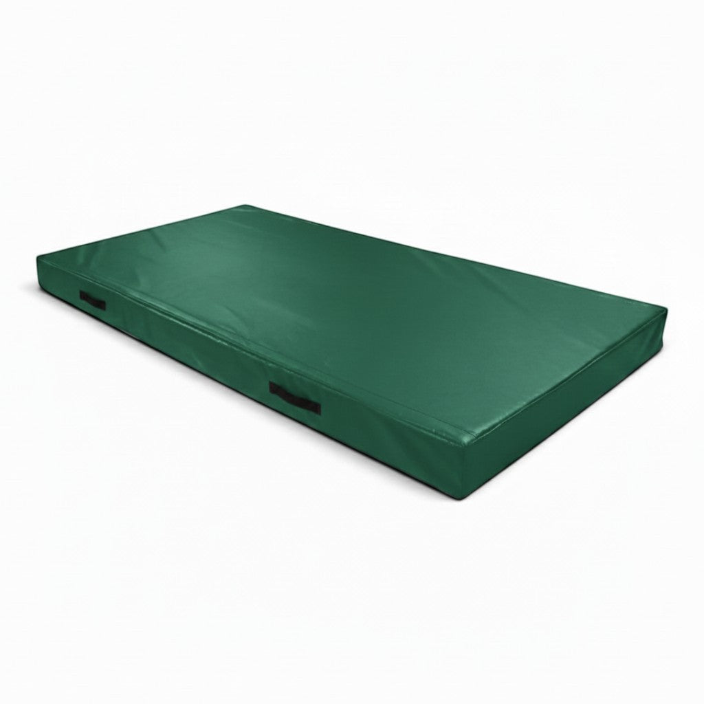 UK Gym Pits green PVC push-on safety mat with side handles for trampoline coaching and landing absorption
