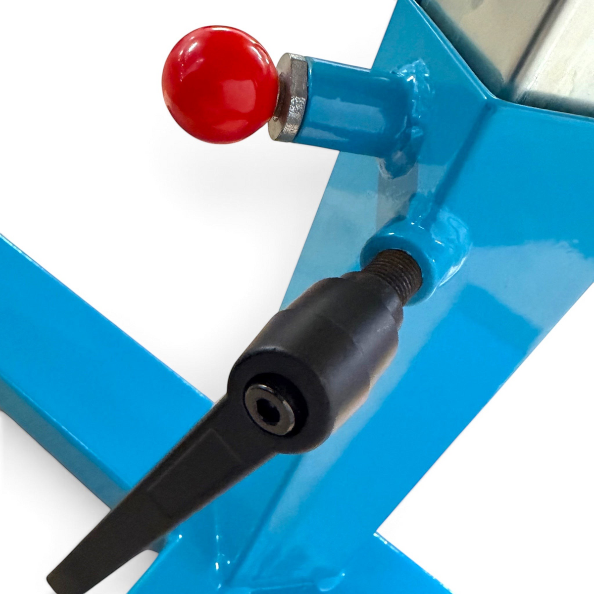 UK Gym Pits Gaofei training mushroom height adjustment mechanism with blue steel frame, red knob, and black handle.