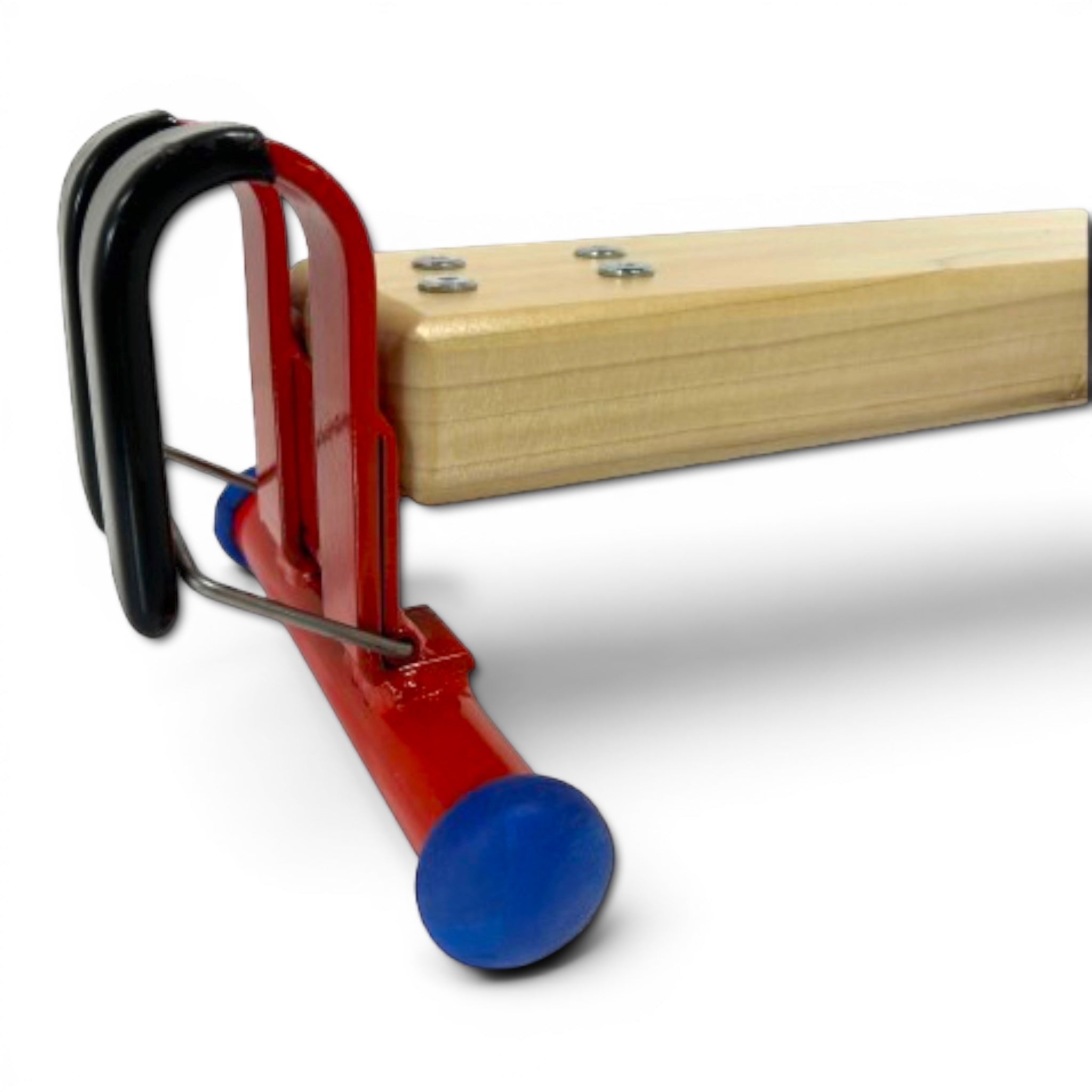 UK Gym Pits agility linking beam made of natural timber with red powder-coated metal feet and anti-slip rubber ends.