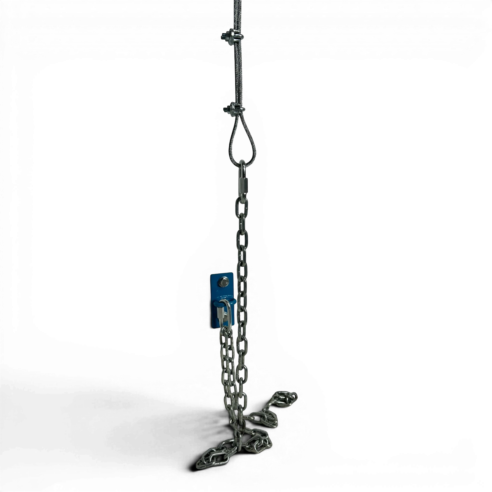 UK Gym Pits Gaofei wall mountable training rings cabling and chain system with blue mounting bracket on black background